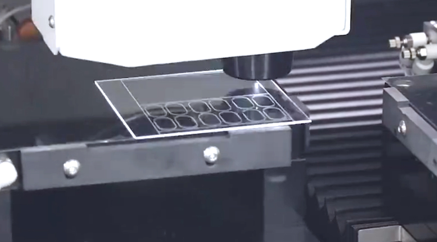 微軟研究院推出革命性“二氧化硅項目”：用玻璃存儲音樂與電影，開啟數(shù)據(jù)存儲新時代!
